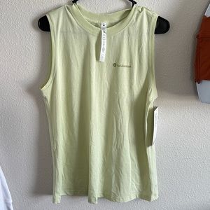 Lululemon tank